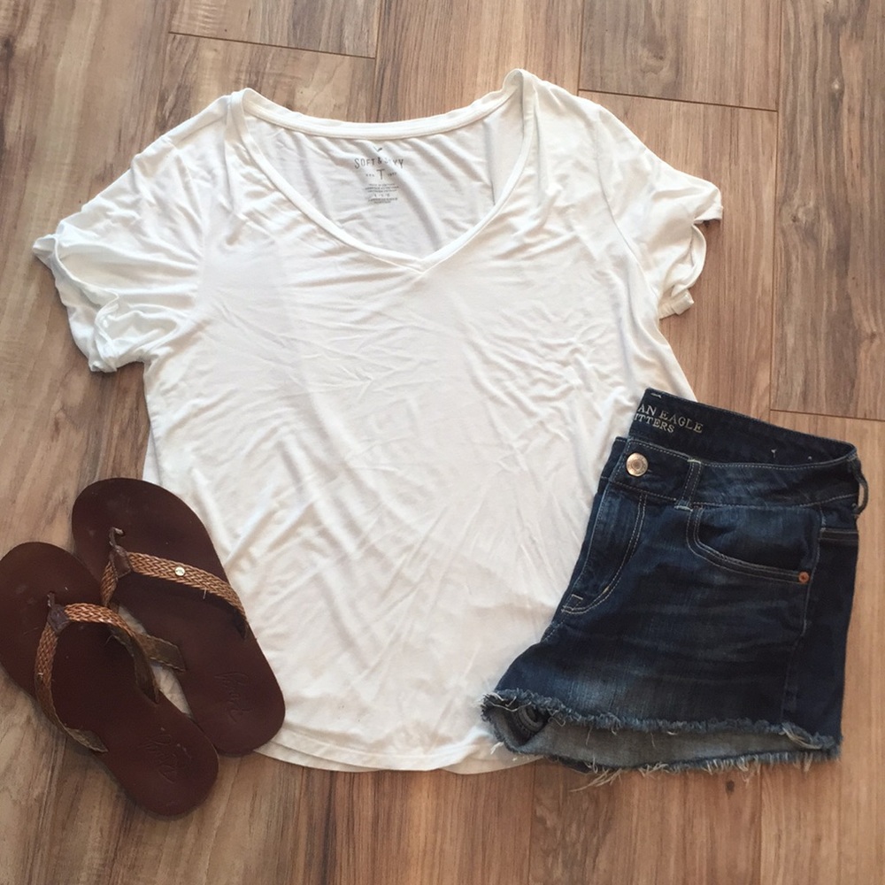 White T